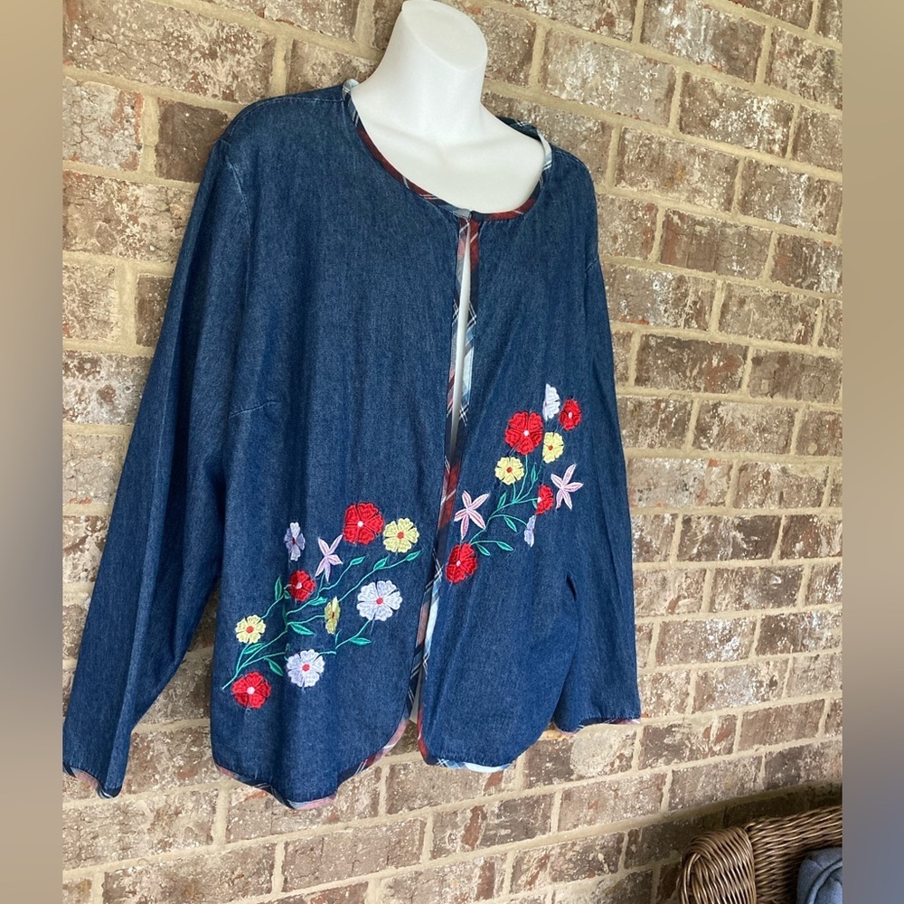 Floral Embroidered Country Store Catalog Denim Cardigan Size 2X - Picture 2 of 13